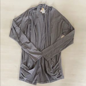Lucy grey cardigan with pockets
